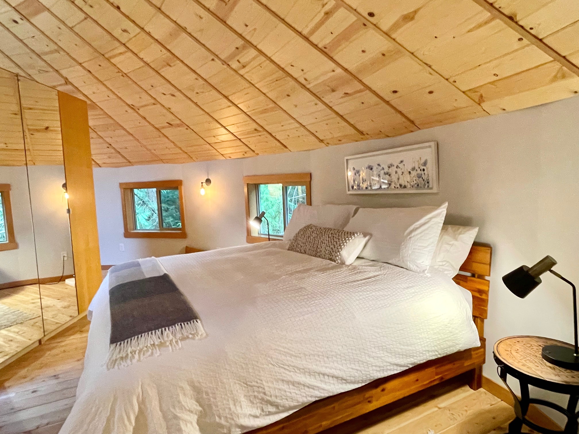 Round House natural surroundings